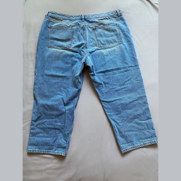 ASOS Curve Jeans - Picture 3 of 3